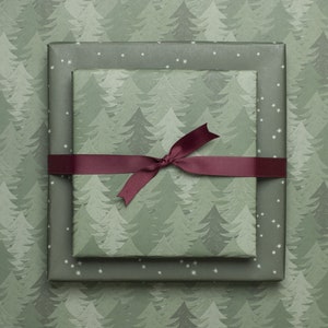 3x papel de regalo de doble cara Árboles de Navidad y estrellas en verde de papel reciclado, paquete de regalo festivo de Navidad para hombres y mujeres imagen 7