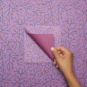 Origami Papier lila für kreatives Basteln - 25 Blatt zweiseitiges lila Faltpapier für Osterdeko mit Zweigen aus 15x15cm Recyclingpapier
