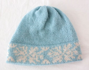 light blue, knitted hat made of alpaca & silk / alpaca silk beanie