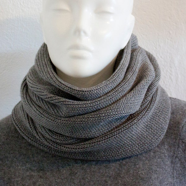 Ihre Wunschfarbe - Loop Schal aus weicher Wolle /   merino loop, snood,