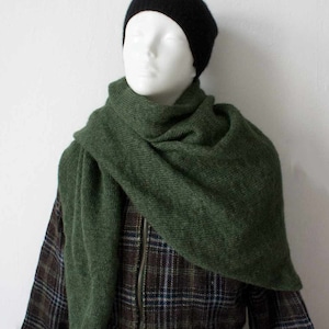 Ihre Wunschfarbe zartes Dreieckstuch aus Mohair & Seide / mohair silk shawl, scarf, cloth Bild 7