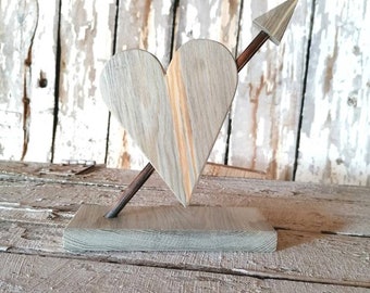 Heart made of wood / unique piece / unique piece