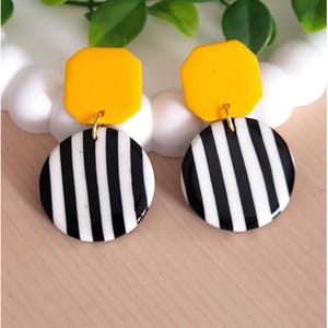 Dangle earrings