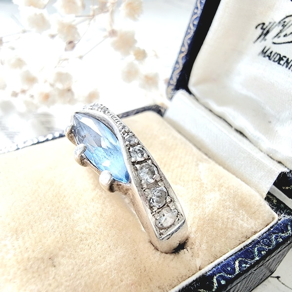 Vintage 17.5 mm Elegant Topaz Ring with Zirconia Sterling Silver Ring 925, Ladies Ring Stone Oval Navette Cut, Feminine Sporty Aqua Blue