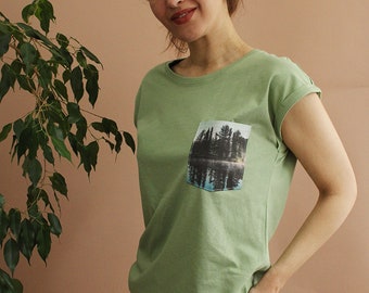 T-Shirt mit Wald-Brusttasche