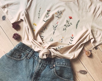 T-shirt with wildflower print