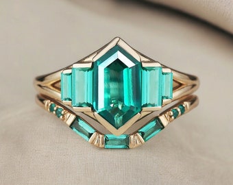 Unique Hexagon Cut Bezel Set Ring Emerald Engagement Ring Set Emerald Wedding Band Yellow Gold Green Gemstone Promise Bridal Ring Set