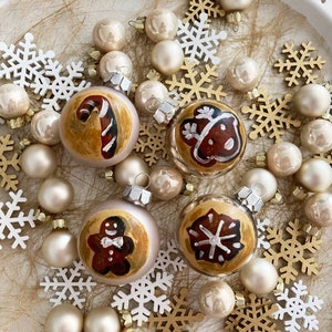 4 Hand-Painted Christmas Ball Set - Gingerbread - Christmas Tree Balls Christmas Decorations Christmas Tree Decorations Christmas