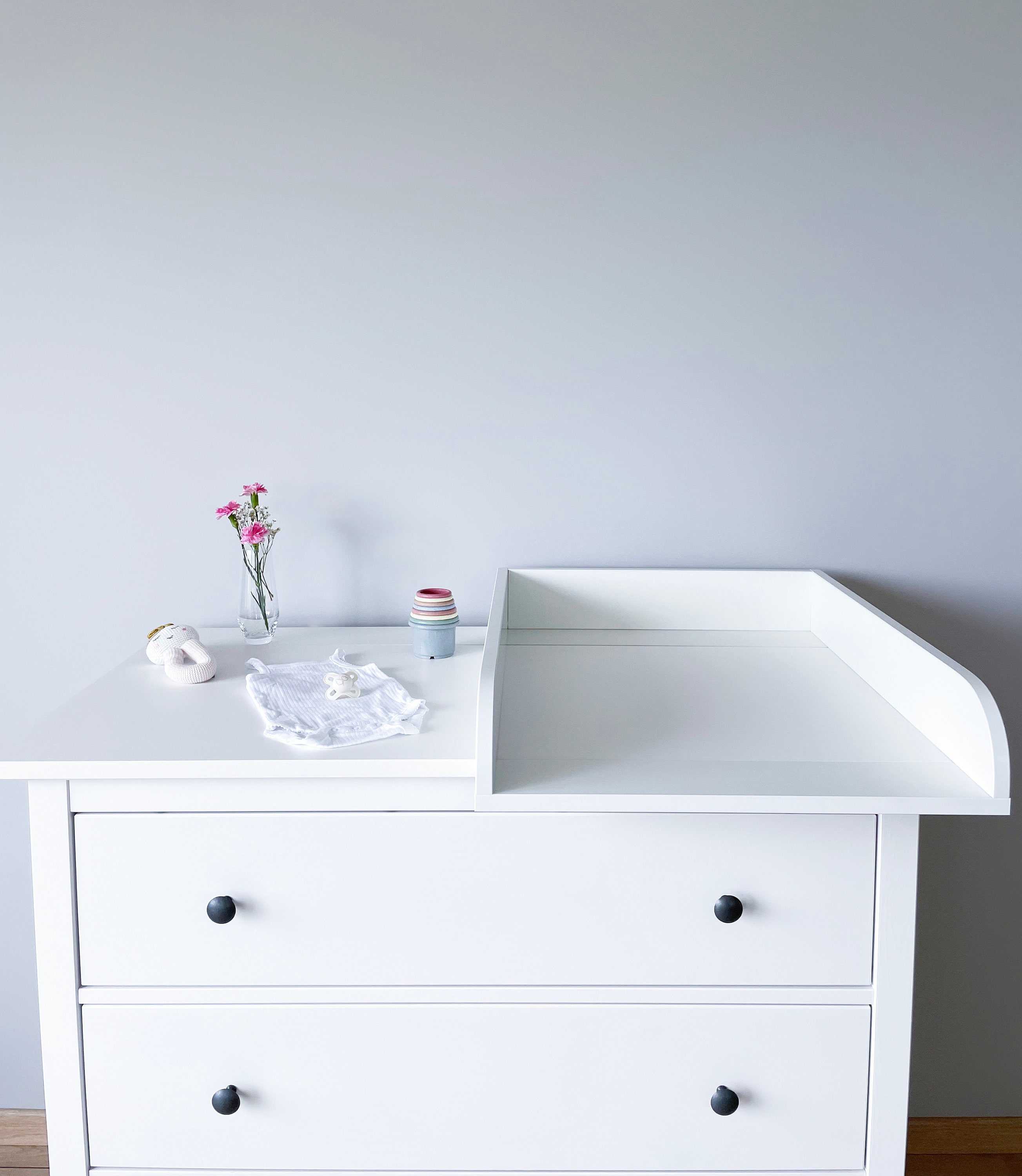 regalik Plan à Langer pour Malm d'IKEA, Extension pour Commode de 48 cm, Amovible, Plan à Langer avec Façades Arrondies, Blanc, 72 cm x 54 cm regalik Plan à Langer pour Malm d'IKEA, Extension pour Commode de 48 cm, Amovible, Plan à Langer avec Façades Arrondies, Blanc, 72 cm x 54 cm