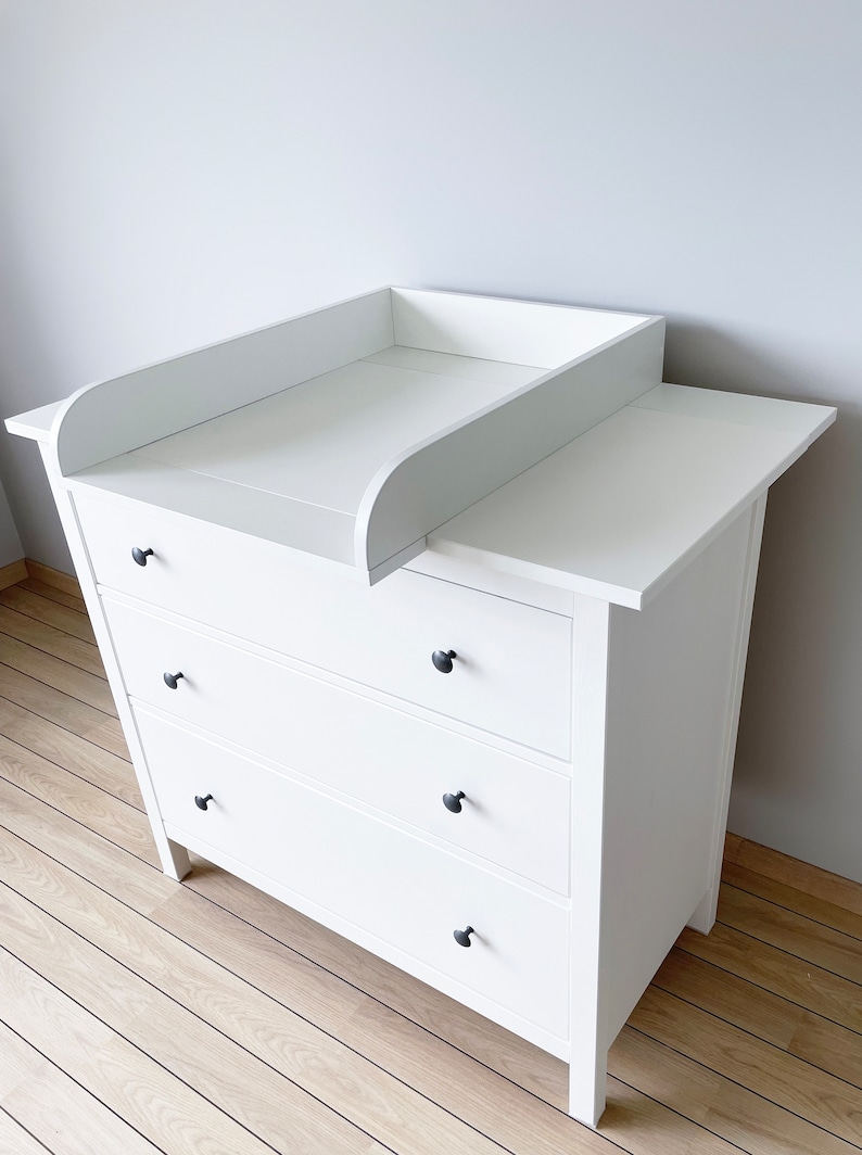Wickelaufsatz Table à Langer weiß passend für Hemnes 108x96 cm, Liegefläche 50 x 70 cm, Mitte der Kommode afbeelding 2