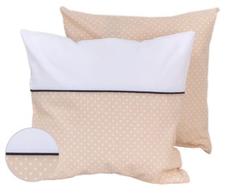 Kissenbezug. PILLOWCASES blanc lisse et beige