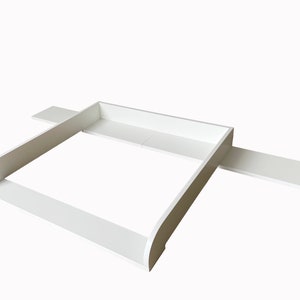 Wickeltischaufsatz wit voor breite Hemnes Kommode 160 cm, of voor gebeizte met seitlichen Blenden. afbeelding 6