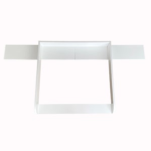 Wickeltischaufsatz weiß für breite Hemnes Kommode 160 cm, auch für gebeizte mit seitlichen Blenden. Bild 7