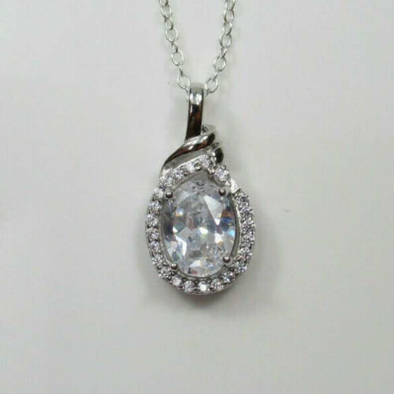 925 Sterling Silver April Birthstone Birthday Gift for Woman Wife Girlfriend Bridesmaids Her Simulated Diamond CZ Halo Twist Pendant