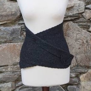 Kidney warmer in black made of pure new wool, kidney warmer, cacheur, hip flatterer, special gift, wool skirt, wrap skirt, walk