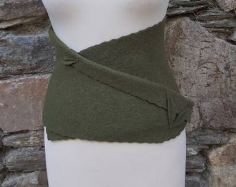 Kidney warmer in fir green made of pure sheep's wool, cacheur, hip flatterer, wool skirt, virgin wool clothing, wrap skirt, gift, walk skirt