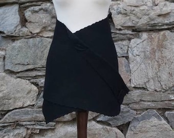 Cacheur in black made of pure sheep's wool, hip flatterer, kidney warmer, wool skirt, clothing made of wool, wrap skirt, wool fabric, felt skirt