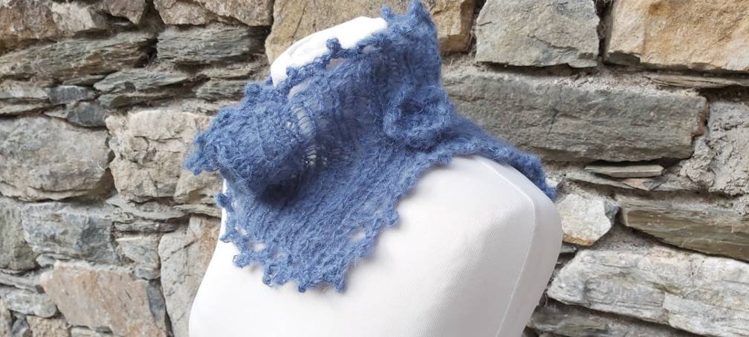 Inflatterer Knitted Loop of Alpaca and Silk in Blue, Exclusive Shawl Collar With ...