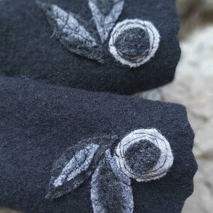Cuffs made of pure sheep's wool in black with fine rose appliqué, exceptional hand warmers made entirely by hand, gift image 2