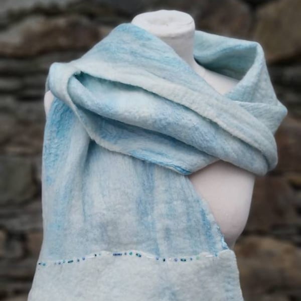 hand felted scarf in silk and extra-fine merino wool, stole, cape, neck flatterer, loop, exclusive accessory, winter clothing