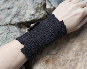 Hand cuffs for wrapping, arm cuffs, cuffs, handmade accessory, wool cuffs, gift, Christmas gift, woolen cuffs, anthracite