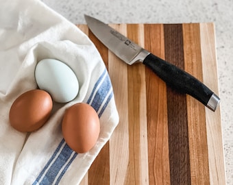 Handgemaakte snijplank voor slagers: kleine charcuterieplank