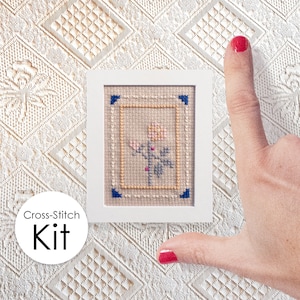ミニクロスステッチ刺繍キット - ミニエグランティーヌ、アイスブラウンのアイーダキャンバス