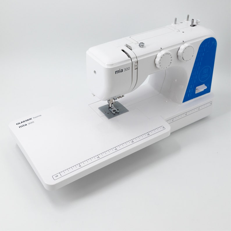 GLAESERhome Advanced-Bundle ol50 Overlock Nähmaschine mia300 Nähmaschine Anschiebetisch Bild 5