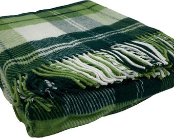 Blanket Fair Deluxe pure wool | 100% wool with fringed border (light green/dark green - check #2)