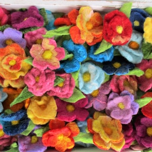 Felt flowers colorfully mixed in shape and color 10 pieces