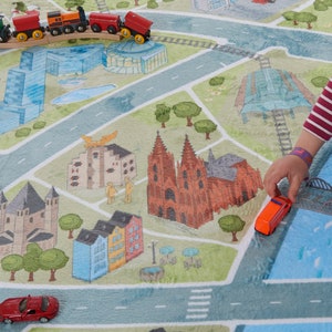 Spielteppich Köln - ULTRASOFT Kinderteppich, Autoteppich im Stadt-Design von HappyCityKids - in 2 Größen - waschbar, schadstoffgeprüft