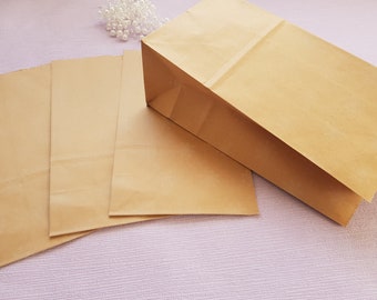 2 Papier-Geschenktüten mit Schneeflocken - Kraftpapier