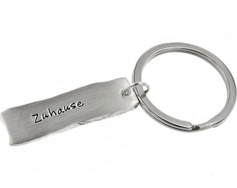 Handmade personalisierter Schlüsselanhänger aus 925 Silber mit Namen