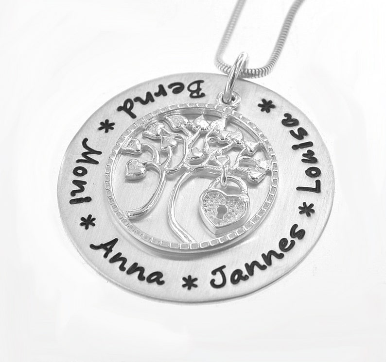 Namenskette, Baum des Lebens personalisierbar, Lebensbaum Kette aus Sterling Silber mit individueller Gravur Bild 1