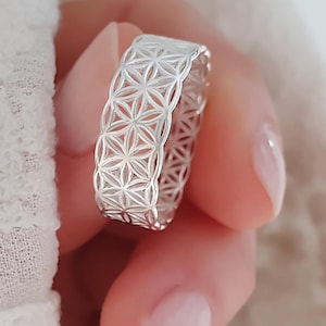 Lebensblume Damenring 925 Silber 7 mm breit - Schoschon Floral Mandala Schmuck für Sie Blumenmotiv