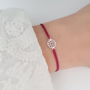 SCHOSCHON Armband Mini Mandala Blume 925 Silber | Rosette Schmuck Freundschaftsarmband Trendfarbe Blümchen großenverstellbar