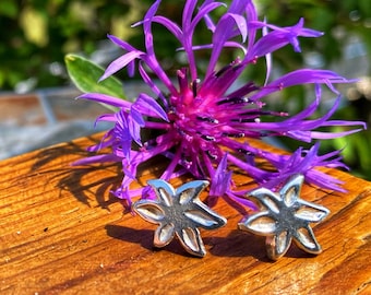 Sterling silver starflower stud earrings