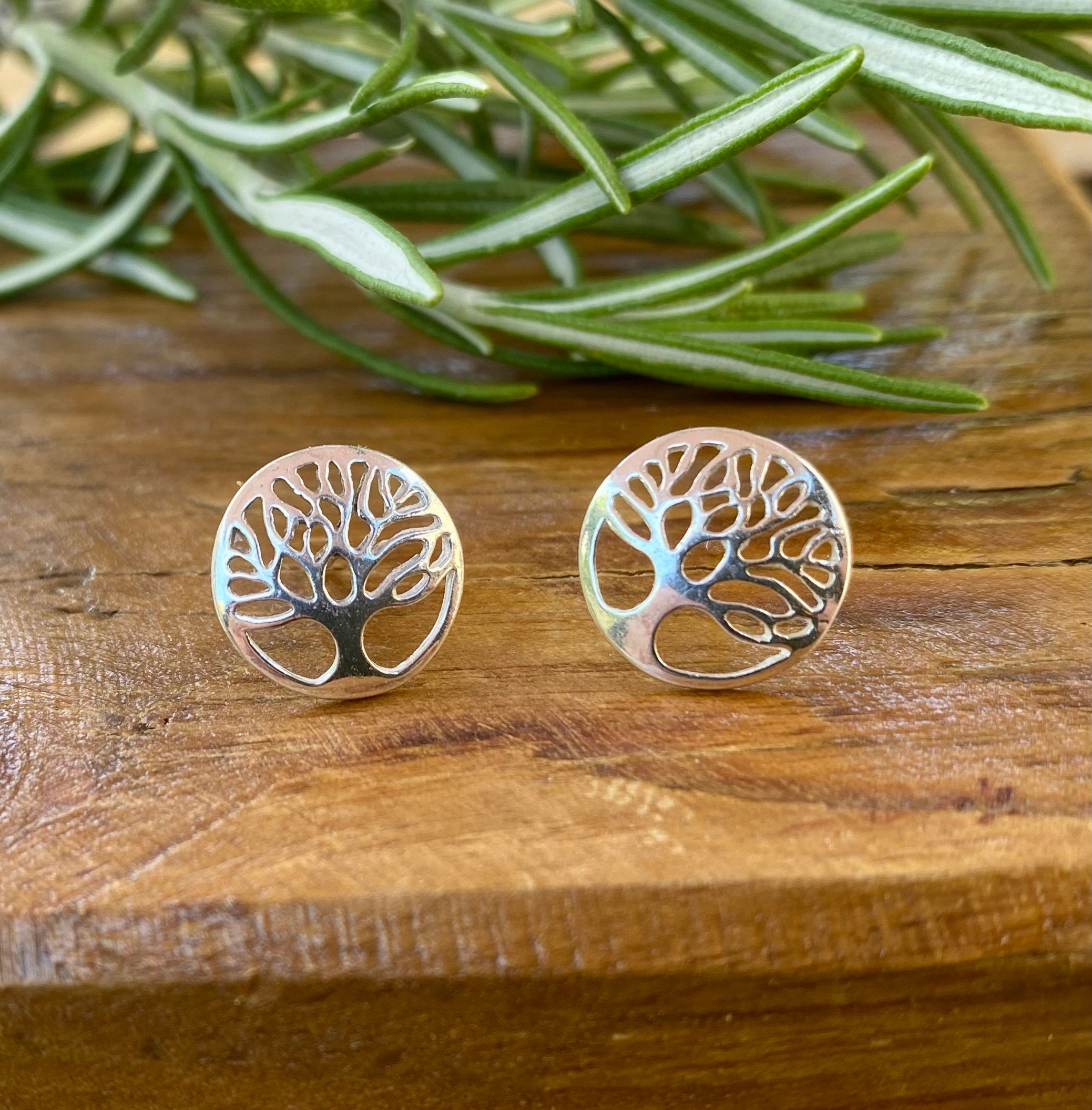 Tree of life online stud earrings silver