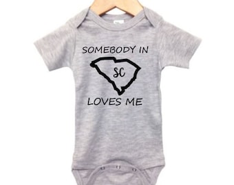 My Cousin in Hawaii Loves Me Toddler//Kids Raglan T-Shirt