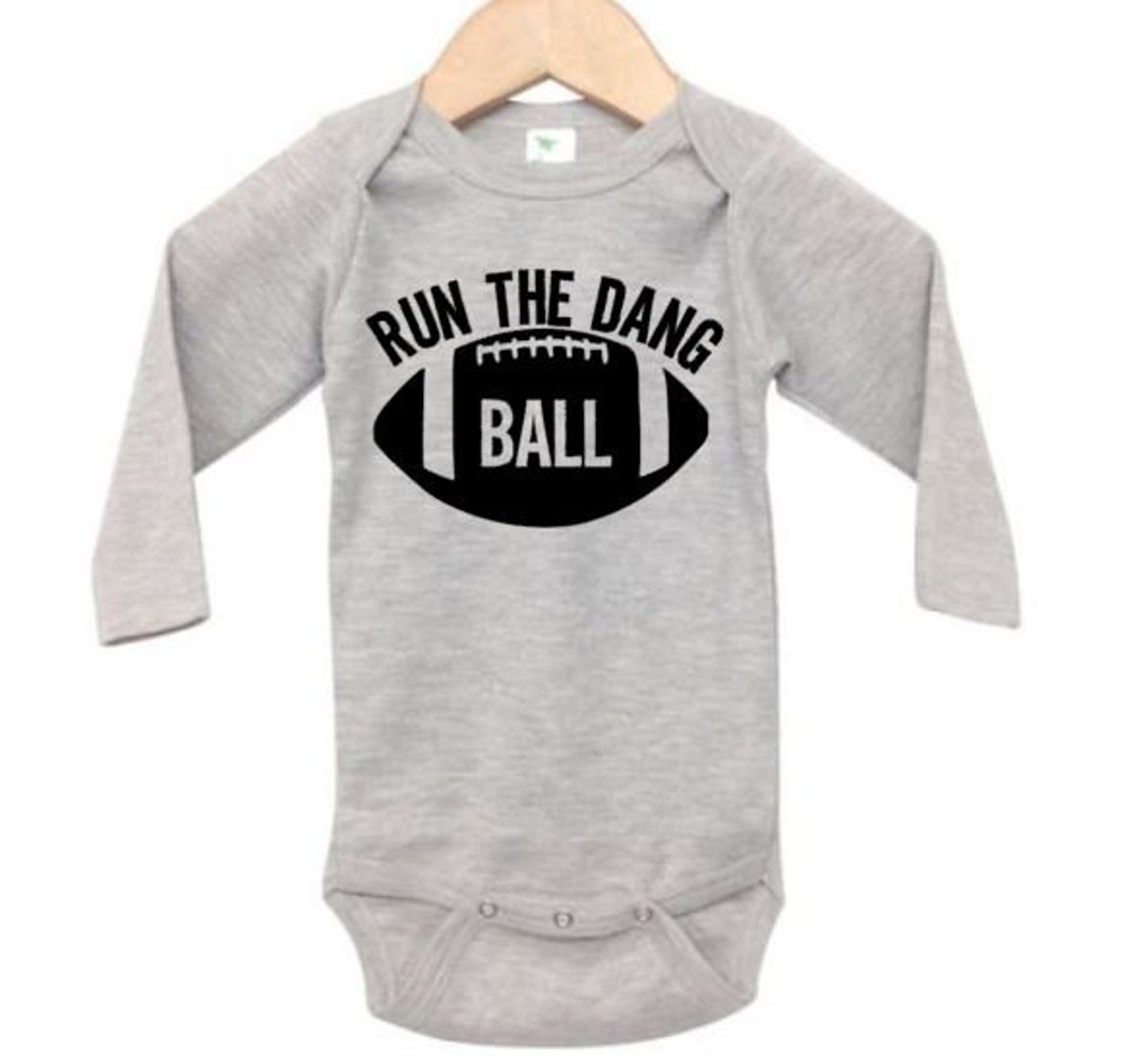 Traje de fútbol del bebé correr la bola fútbol Onesie traje Etsy