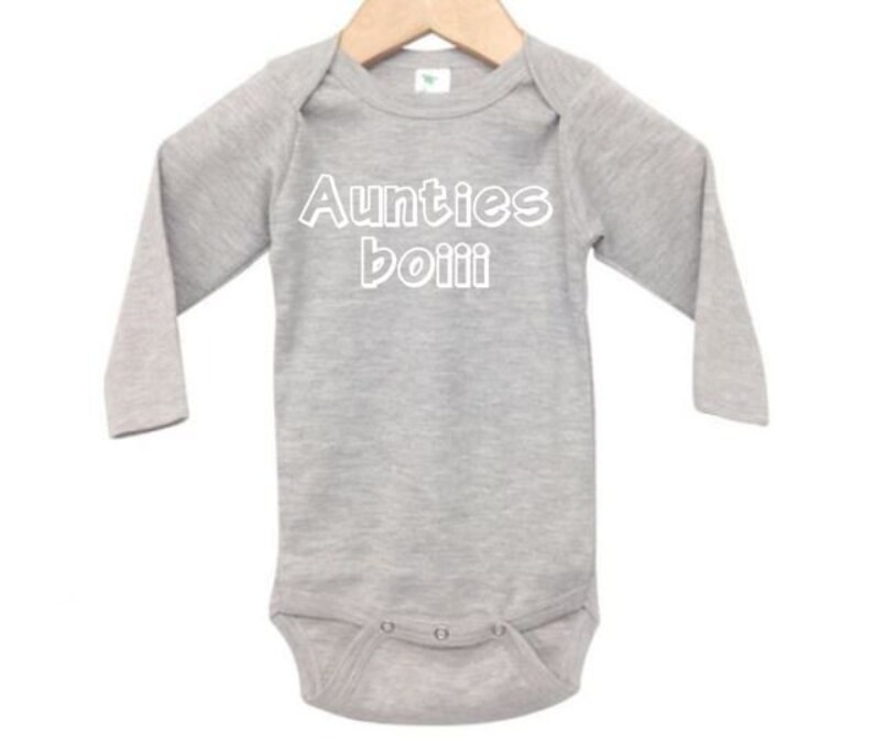 Aunt Baby Onesie Aunties Boiii Newborn Aunt Outfit Aunt Etsy