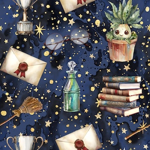 Może przedstawiać: Aquarela przedstawiająca magiczną scenę na niebieskim tle z brokatem w kolorze złotym i różnymi magicznymi przedmiotami, w tym pucharem, butelką z eliksirem, stosem książek, miotłą, listem, okularami i doniczką z rośliną o uśmiechniętej twarzy.