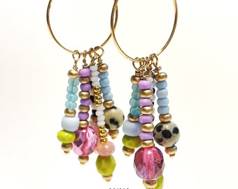 EARRINGS Statement made of colorful, faceted and gold-plated glass beads, feminine hoop earrings, ear hooks made of sterling silver, 24K gold-plated.