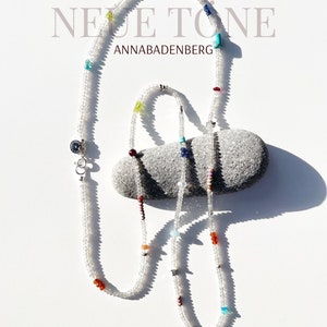 KETTE aus facettierten Labradorit Rondellen und Edelsteinen Sonnenstein Aquamarin, Karen Hill Elementen Sterling  Silber und Logo Anhänger