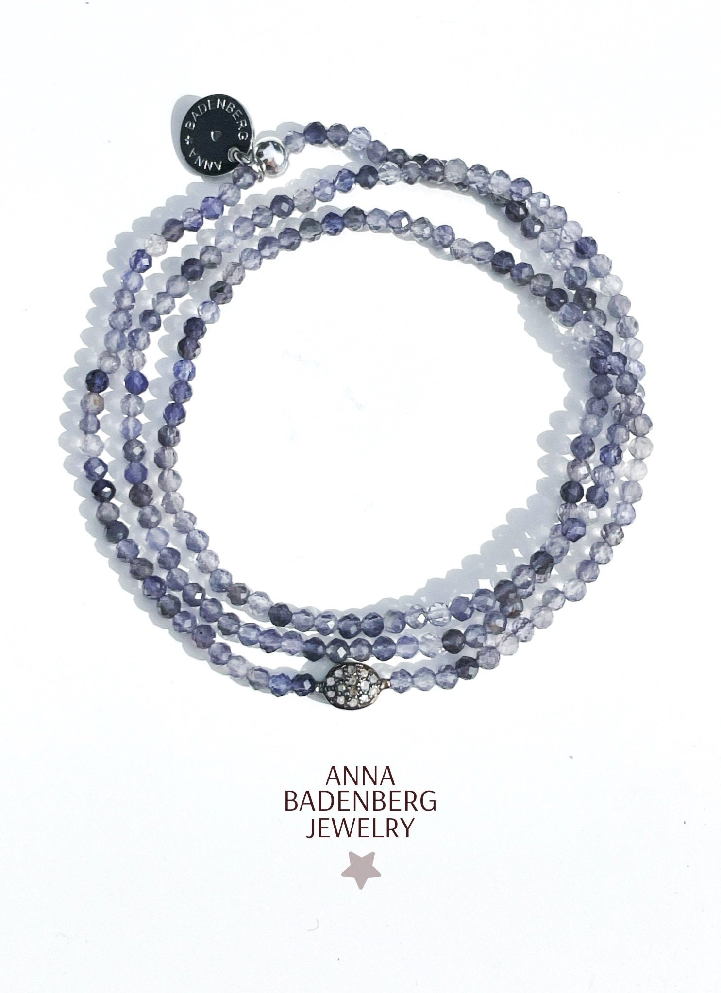 ラピスラズリ BRACELET (12 Mm) Made of Shimmering Miracle Pearls in the
