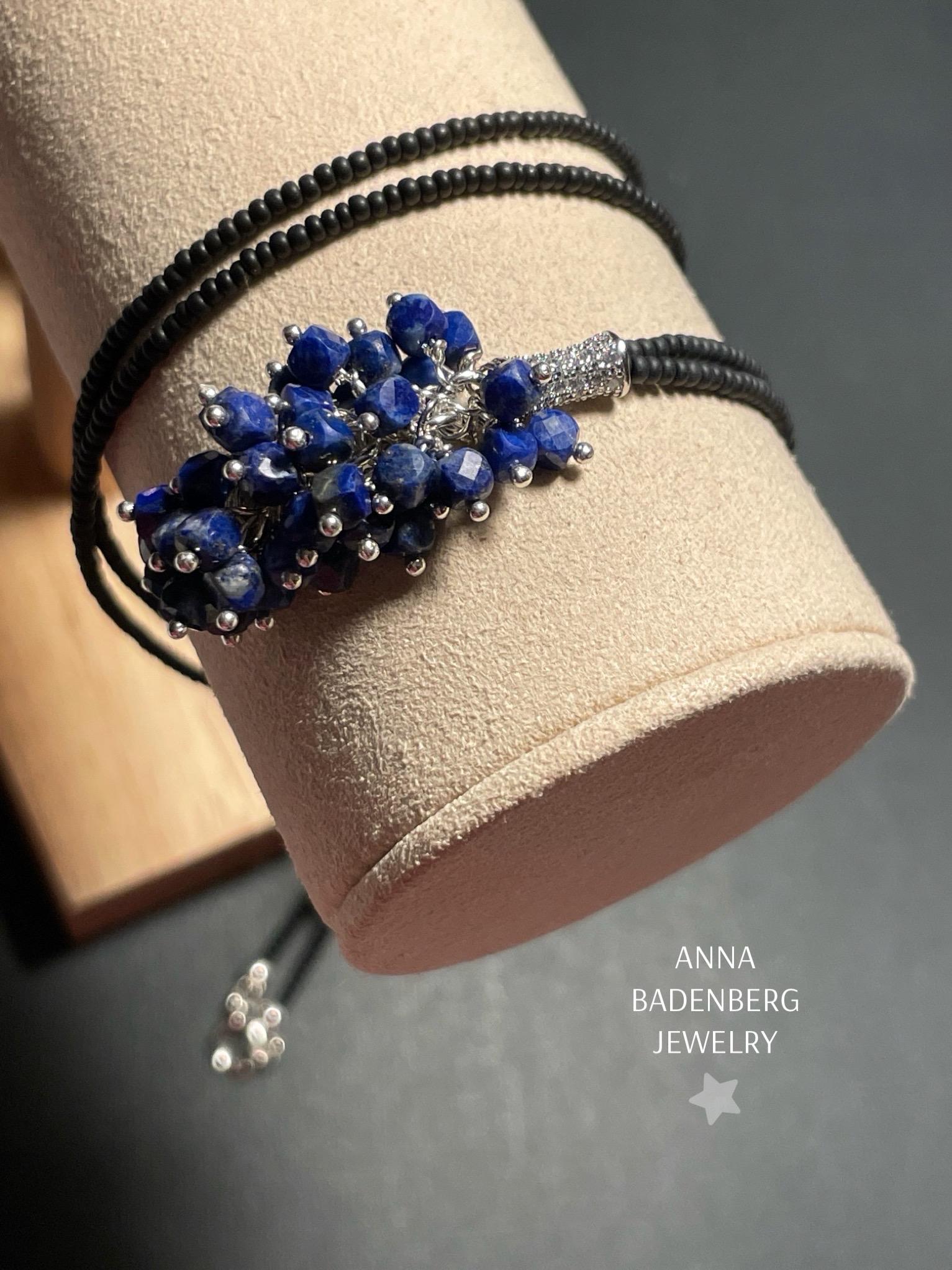 ラピスラズリ BRACELET (12 Mm) Made of Shimmering Miracle Pearls in the