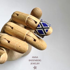 RING made of Japanese Miyuki glass beads in navy blue, black and matte silver 925, band ring, pearl ring, peyote, ethno diamond design