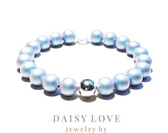 ARMBAND SWAROVSKI Crystal Pearls in schimmerndem Hellblau, einem Swarovski Kristall in Opal und einem Verbinder aus Sterling Silber (925)