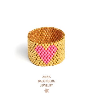 RING Japanese Miyuki glass beads in matte gold 24Kt and pink, band ring with Her motif, bead ring, peyote
