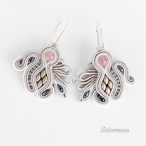 Small soutache earrings boho, gift for her, Pastel Grey